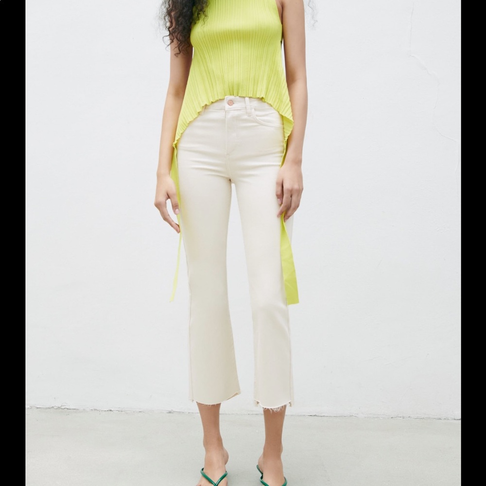 NWT Zara high rise mini flare jeans in ecru